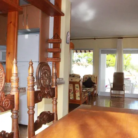 Jordi - Con Jardin, Piscina Privada Y Barbacoa En - Deltavacaciones Chalet