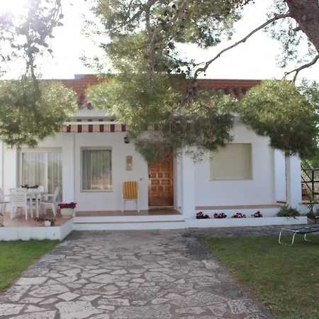 Jordi - Con Jardin, Piscina Privada Y Barbacoa En - Deltavacaciones * L'Ampolla
